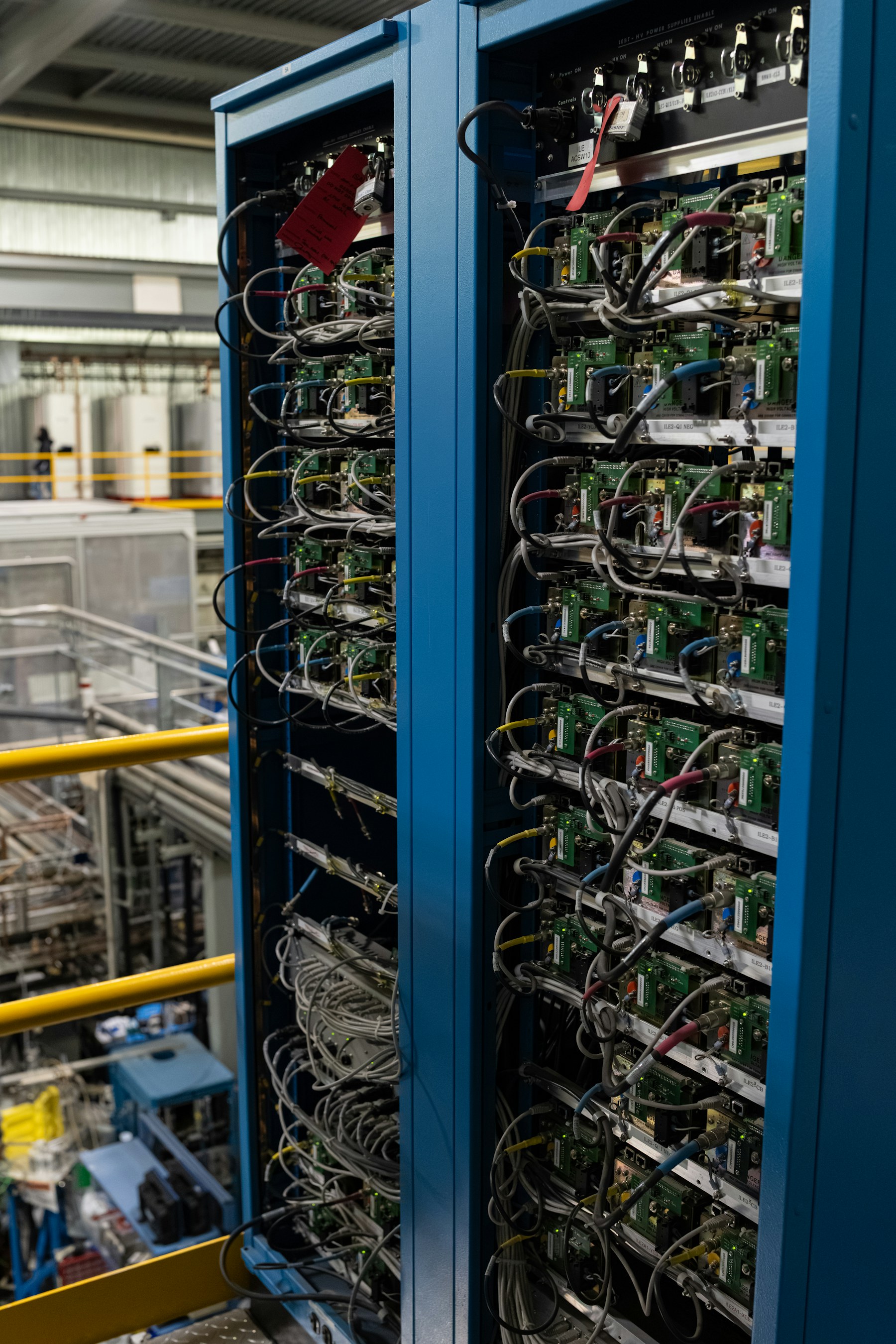 Beveiligde technische infrastructuur met serverracks